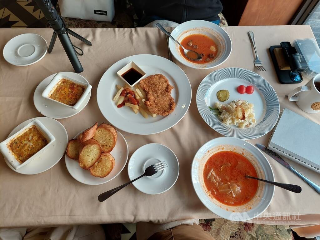 上海老式西餐  羅宋湯炸豬排必嚐