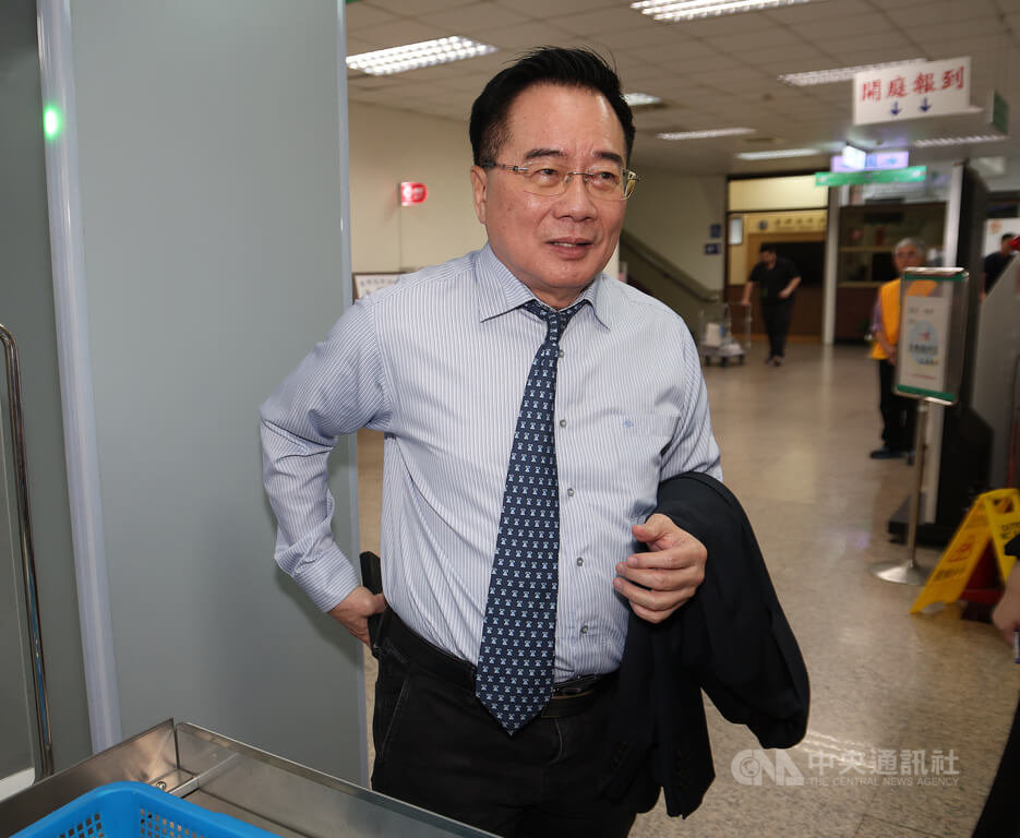 蔡正元聲請再審　赴高院出庭