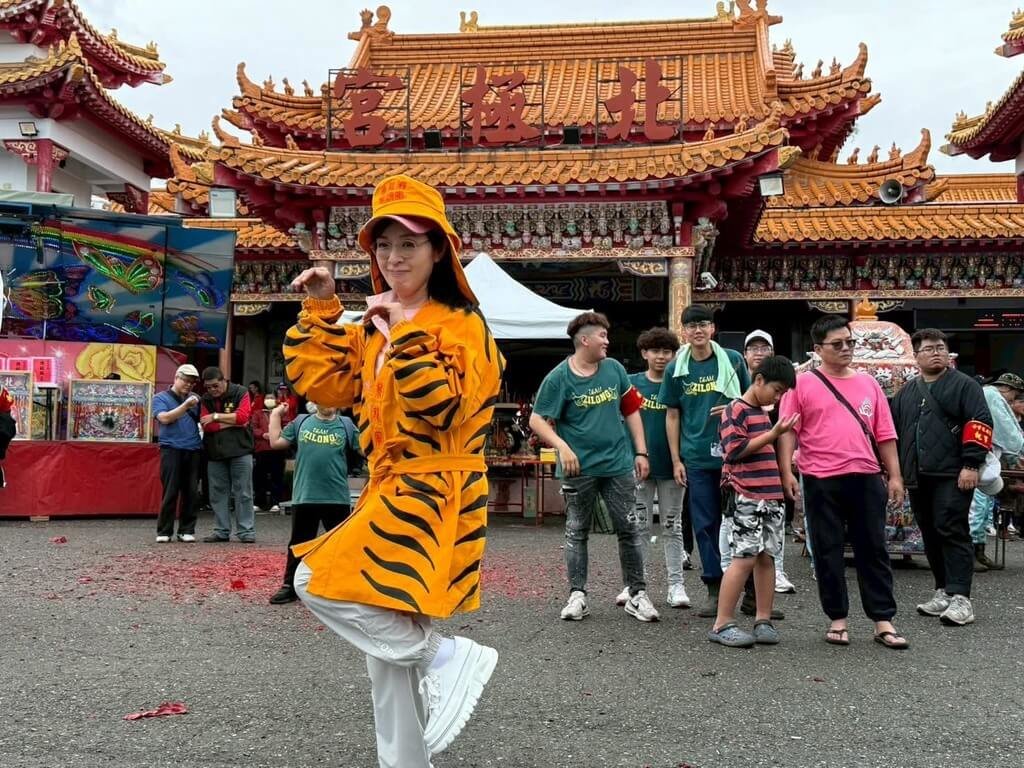 台東元宵活動熱鬧開跑　陳瑩共襄盛舉