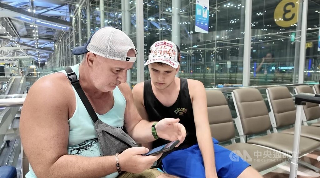 中東衝突擾亂航班  斯洛伐克旅客重新購買機票