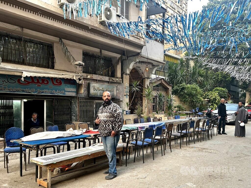 埃及獨特齋戒月濟貧習俗「慈善餐桌」