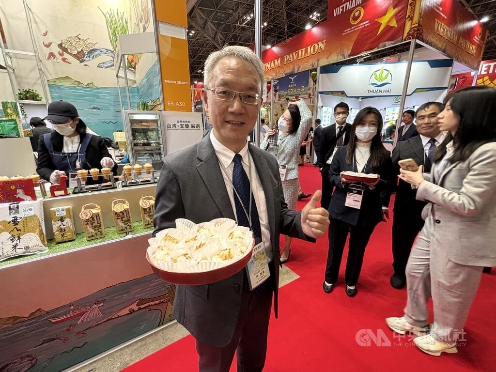 東京國際食品展　林茂盛邀參觀民眾試吃