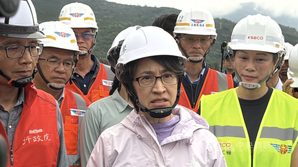 蕭副總統感謝中央及地方政府協力重建光復災區