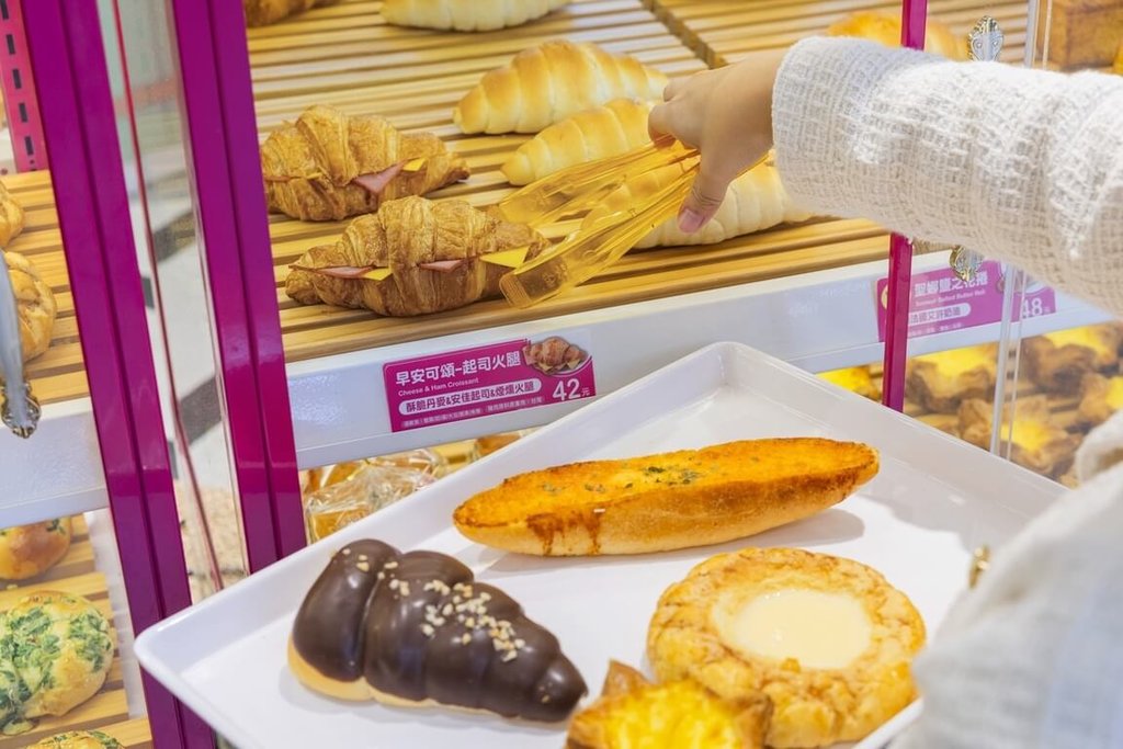 搶800億白金商機 全家吐司拚業績增3成統一超強化通路