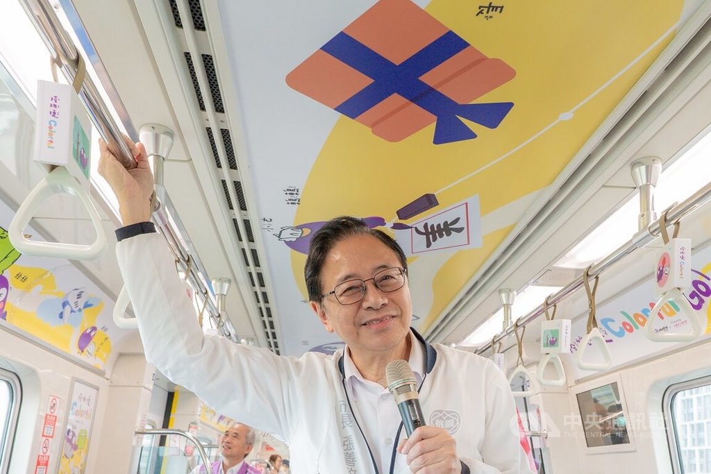 張善政出席「親子友善車廂啟航日」活動