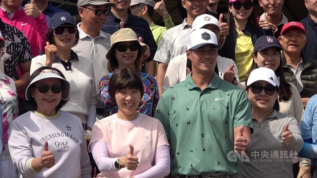 陳偉殷參與洛杉磯僑界活動