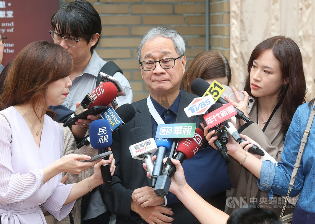 「陽光女子合唱團」微博轉統戰文　李遠受訪回應