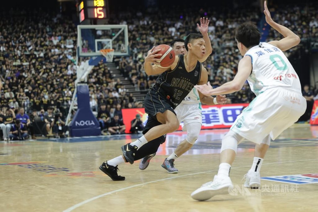 PLG林志傑小巨蛋引退賽（1）