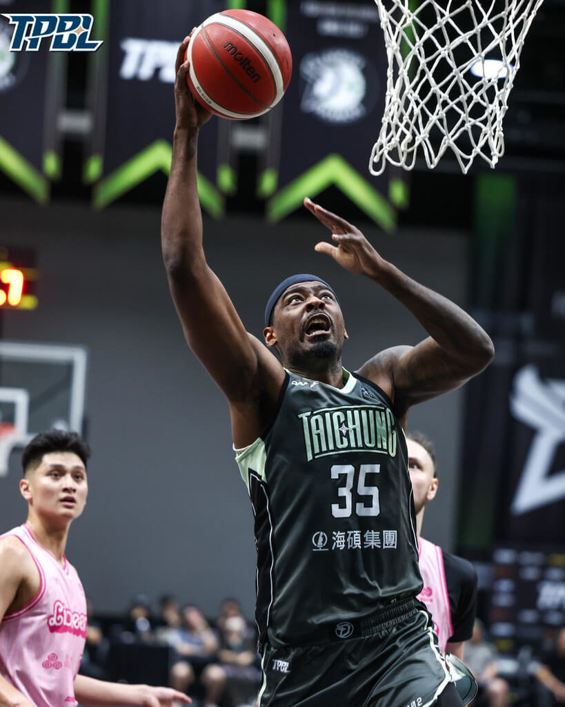 TPBL霍爾曼轟31分　夢想家勝攻城獅