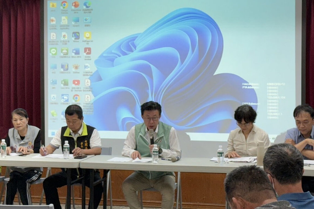 郭國文台南辦公地放領政策座談會