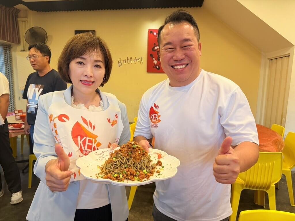 新加坡米其林餐廳以阿里山青心烏龍茶拉麵入菜