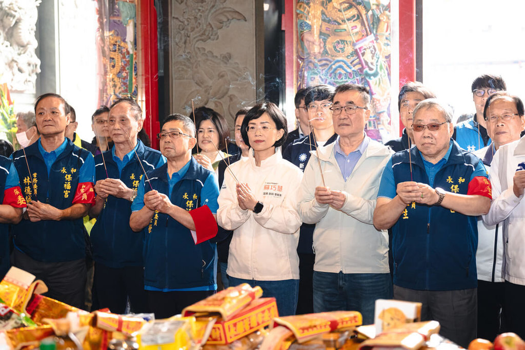 永和保福宮遶境　李四川同框蘇巧慧（2）