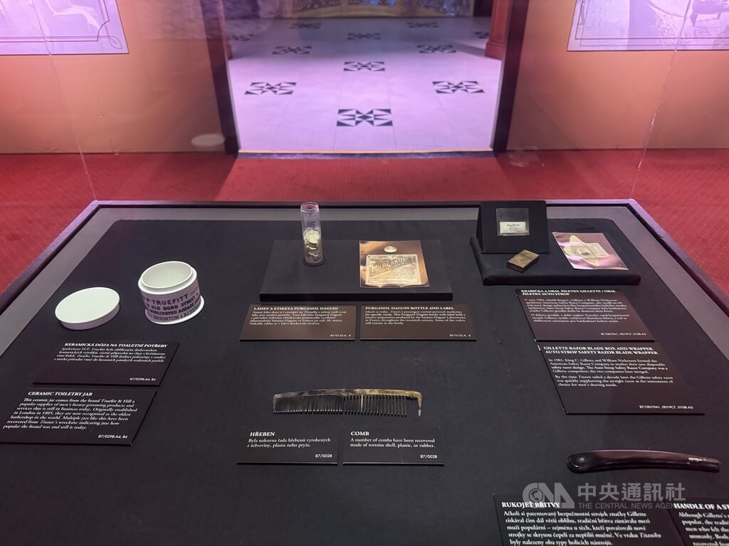 布拉格「鐵達尼號」展出乘客沉船物品