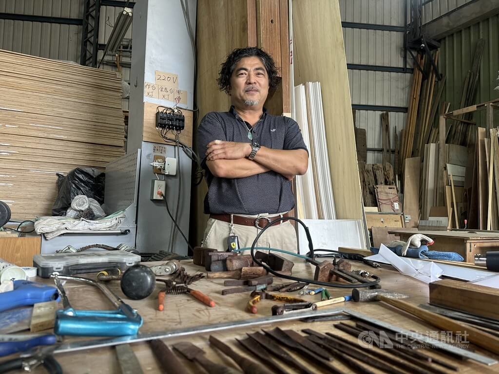 魏永成修復台中古根漢美術館模型