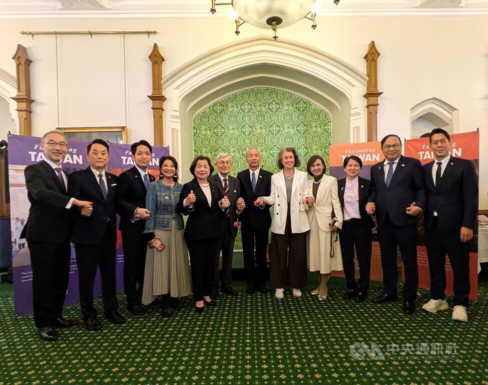 立院訪團赴英國國會　與政要交流