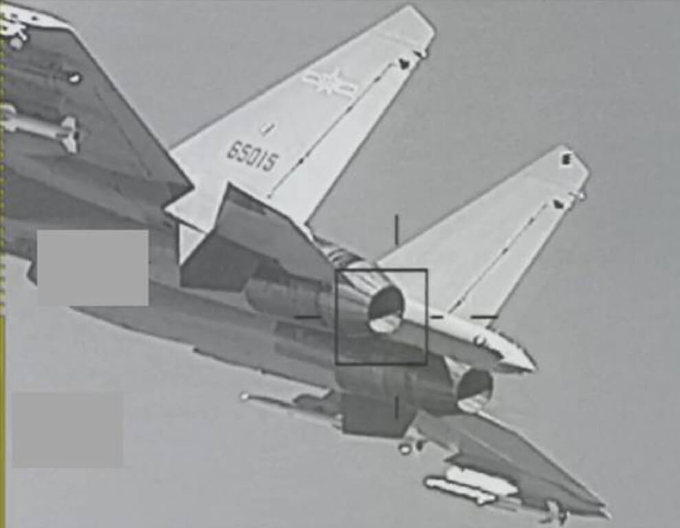 空軍F-16V狙擊手莢艙監控共機