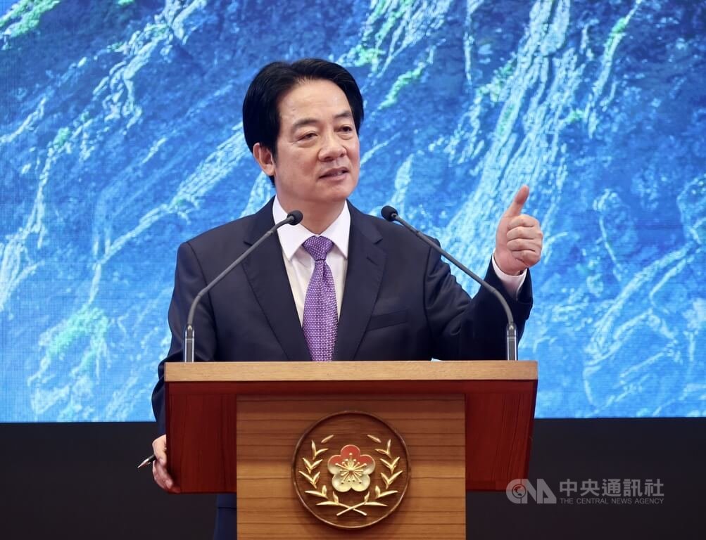 臺灣漫遊錄獲獎　總統：年輕人有實力在世界發光