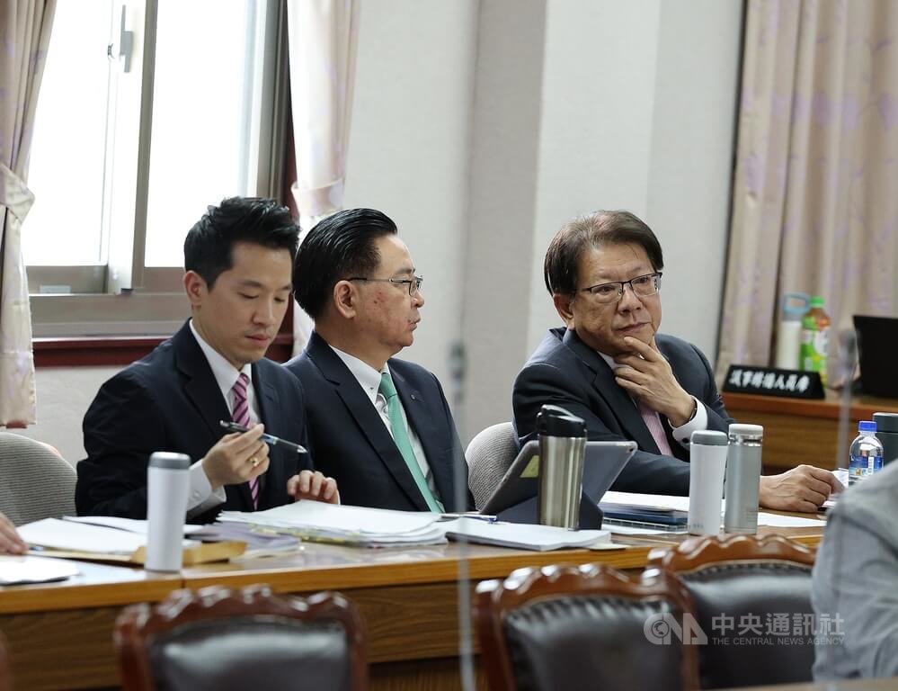 翁曉玲促依憲法再提大法官 潘孟安:提名是總統職權
