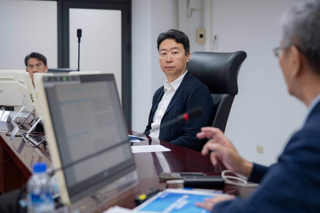 陳世凱赴高雄港視察外籍貨輪海難應變
