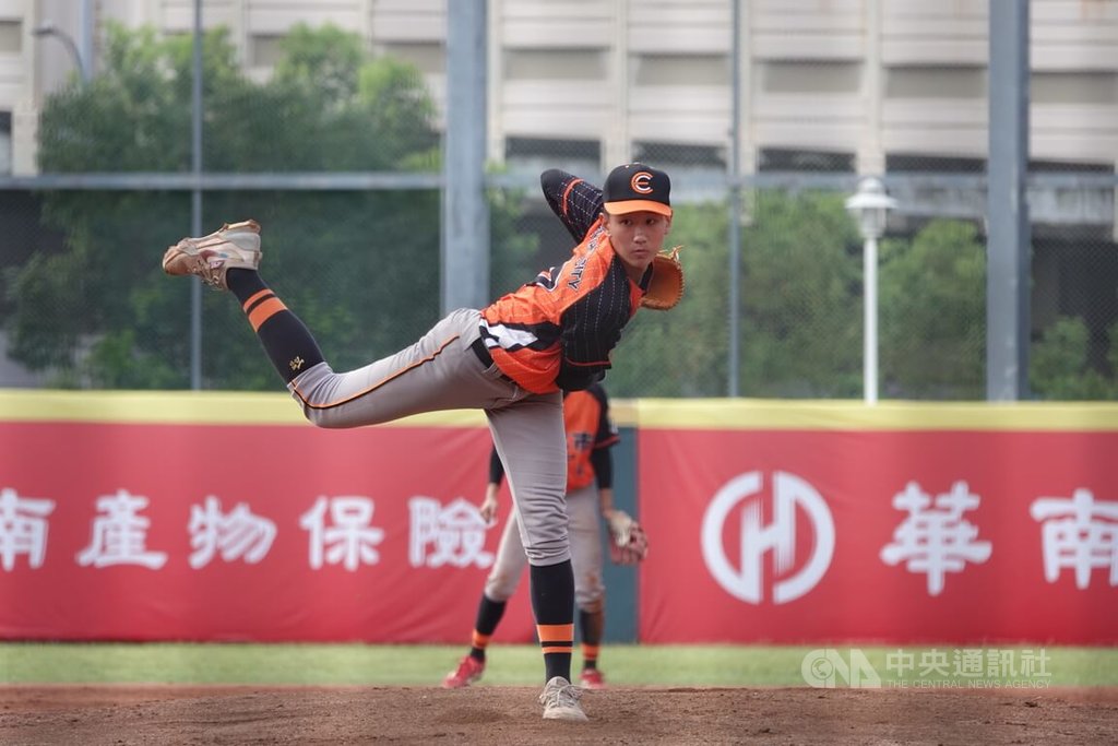 Lin Pin-an's Relief Pitch Secures Win, Aims for Team