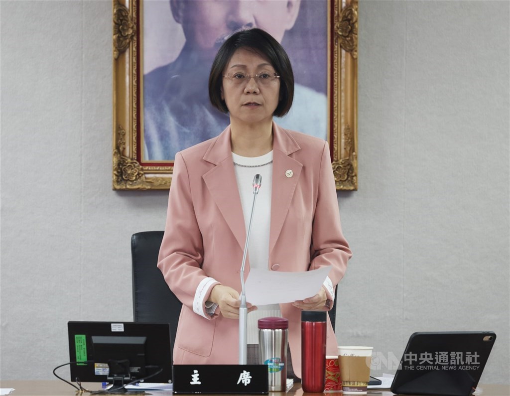 文化部のメディア宣伝費を全額削除提案　翁暁玲氏「無駄な予算は削るべき」