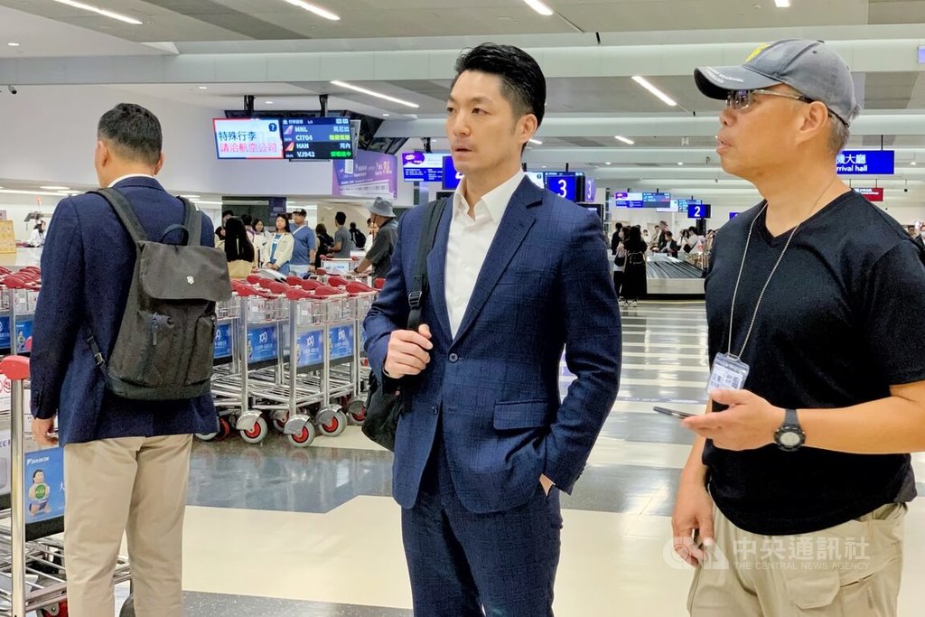 蔣萬安赴新加坡領李光耀城市獎特別獎　返抵台灣