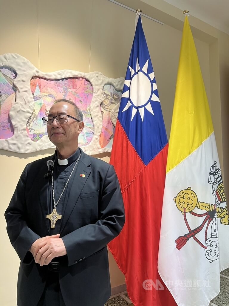 嘉義教區主教浦英雄向教宗請益原住民福傳經驗