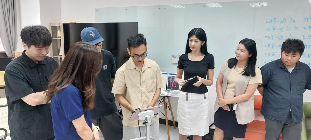 青年署建平台串聯青創團隊 首場活動聚焦AI長照