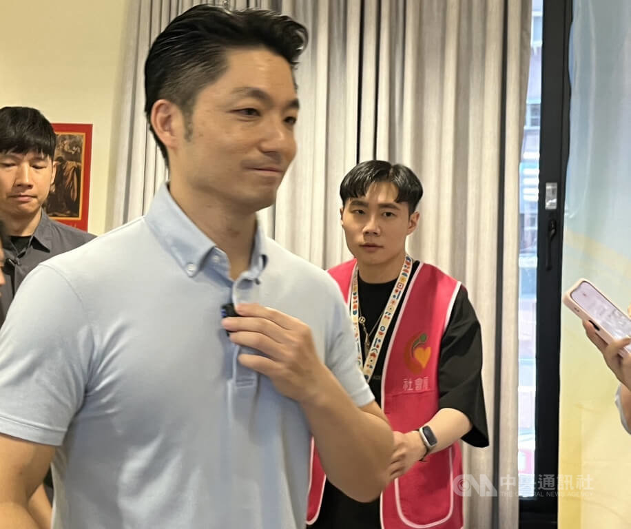 蔣萬安出席重陽節活動記者會