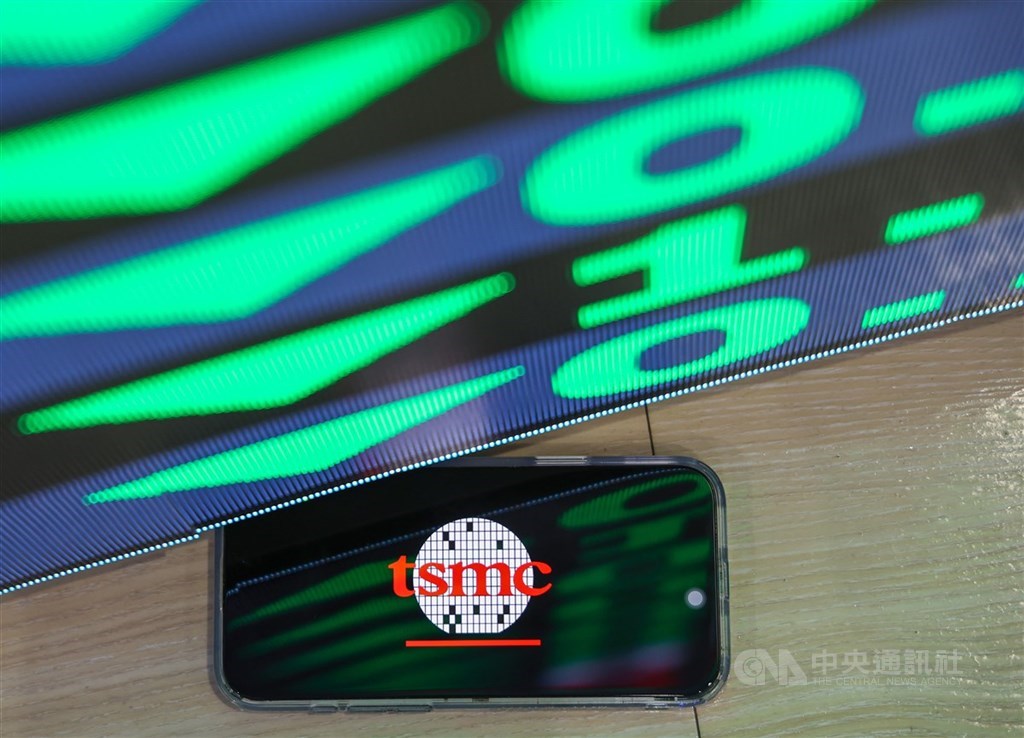 晶片股拋售及技術面修正 台股面臨高槓桿與空單考驗