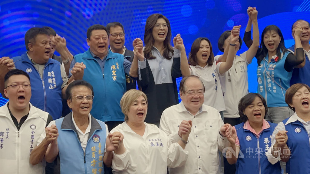 國民黨行動中常會到台東　鄭麗文力挺吳秀華