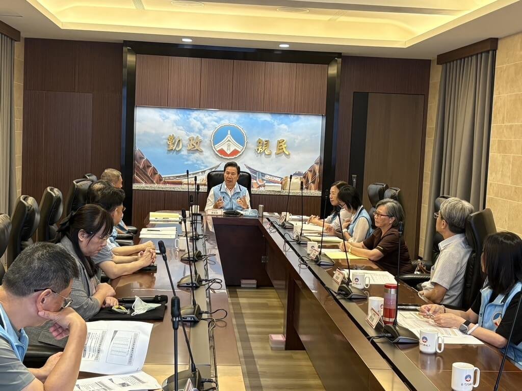 陳福海宣布提高金門醫院醫事人員留任獎金