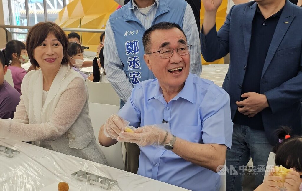 李四川透露曾開麵包店