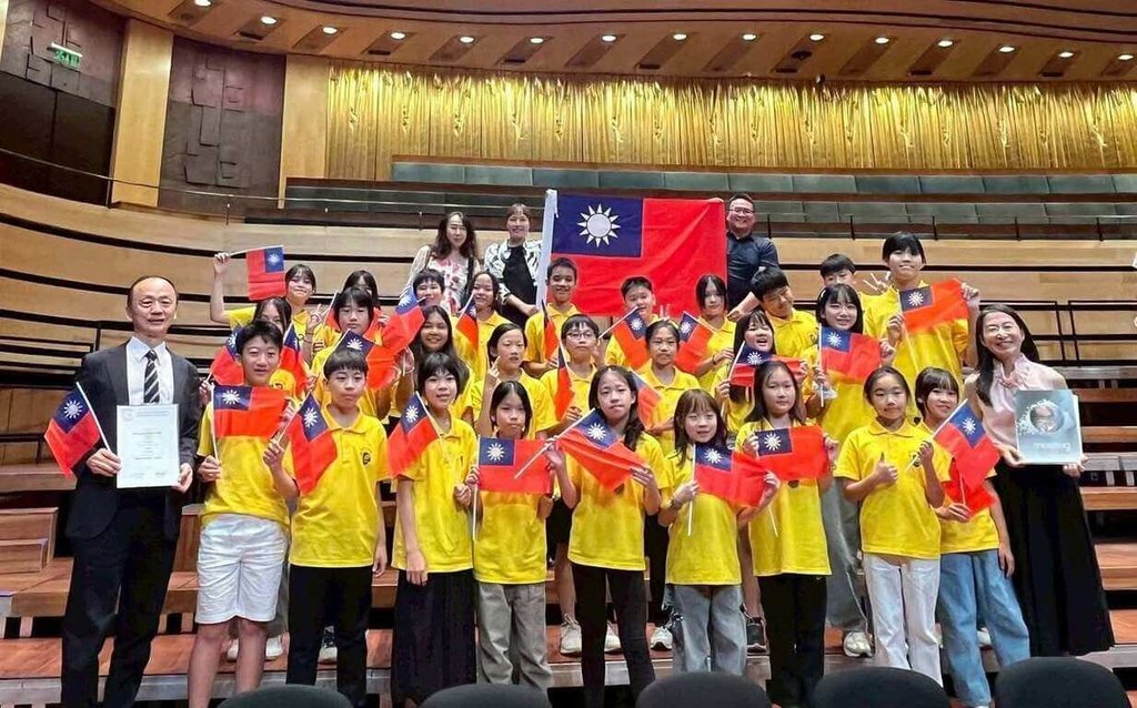 高雄市兒童合唱團　赴匈牙利參賽獲佳績