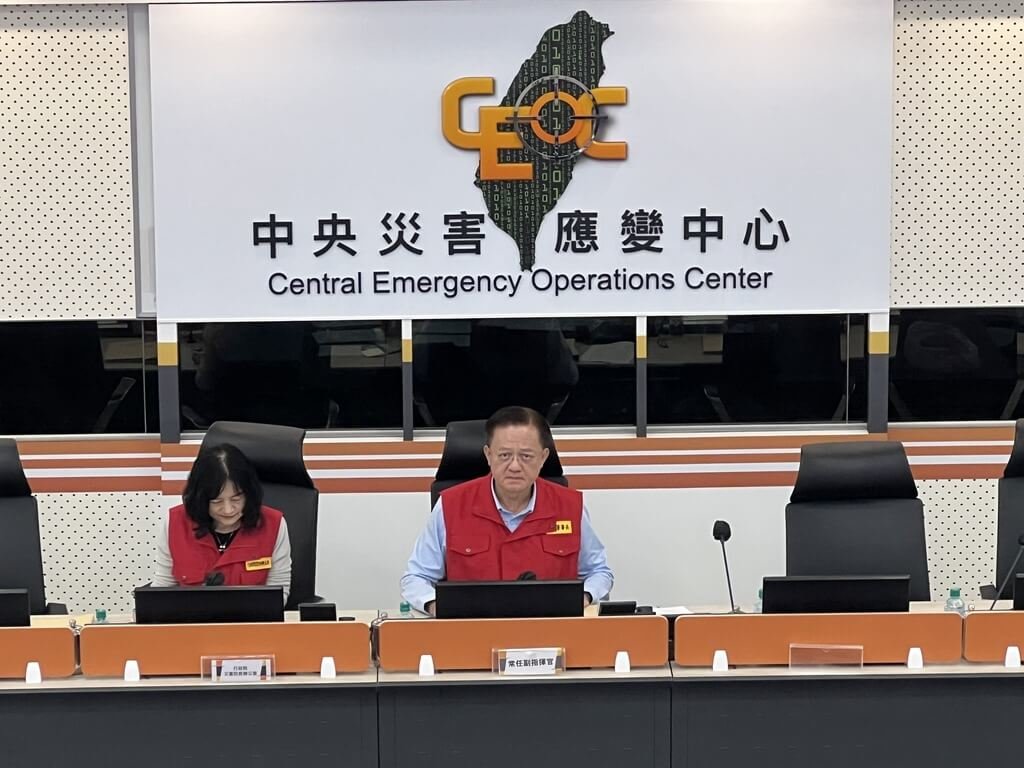 花蓮萬里溪堰塞湖溢流可能延後 中央降為黃色警戒