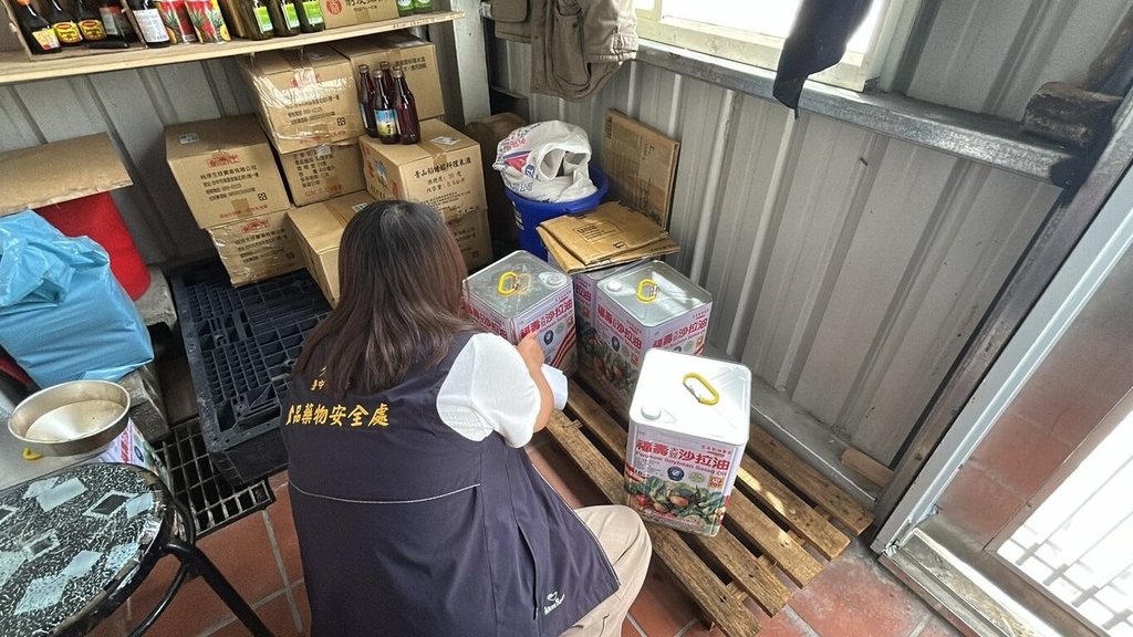 中市府公布中聯油脂下游業者 知名豆漿店平價牛排 | 生活 | 中央社 CNA 中市府公布中聯油脂下游業者 知名豆漿店平價牛排 | 生活 | 中央社 CNA
