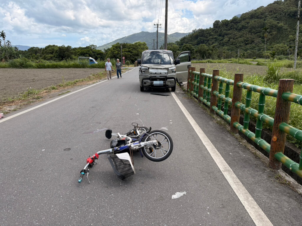 花蓮萬榮車禍重傷 2學童搶救7天病況改善
