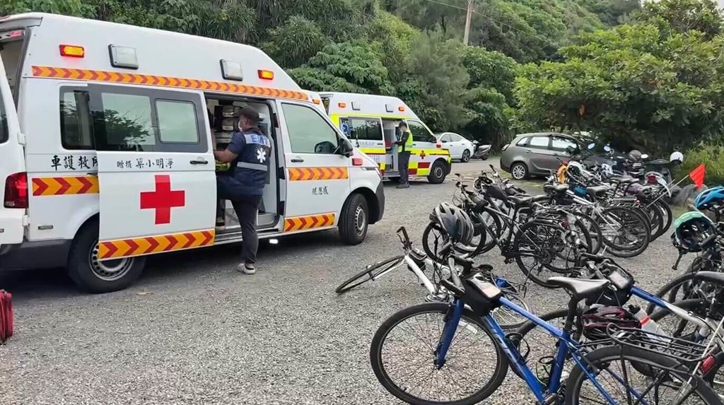 新竹某國中單車隊阿朗壹古道遭蜂螫