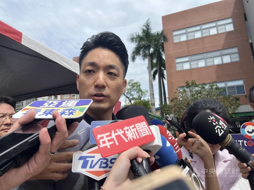 疫苗採購藍綠論戰持續　蔣萬安：莫洗人民記憶