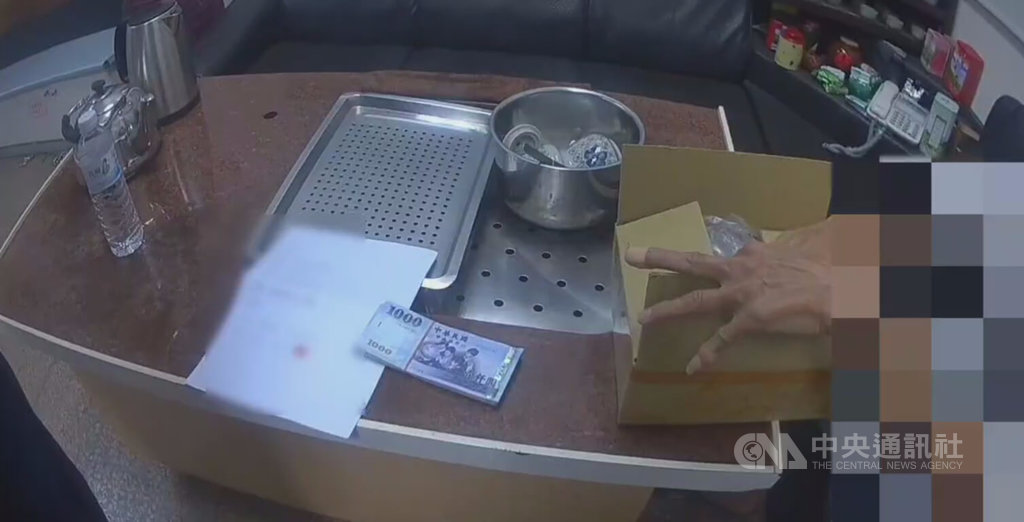 假投資申購股權 台中男超商寄現金警民聯手阻詐