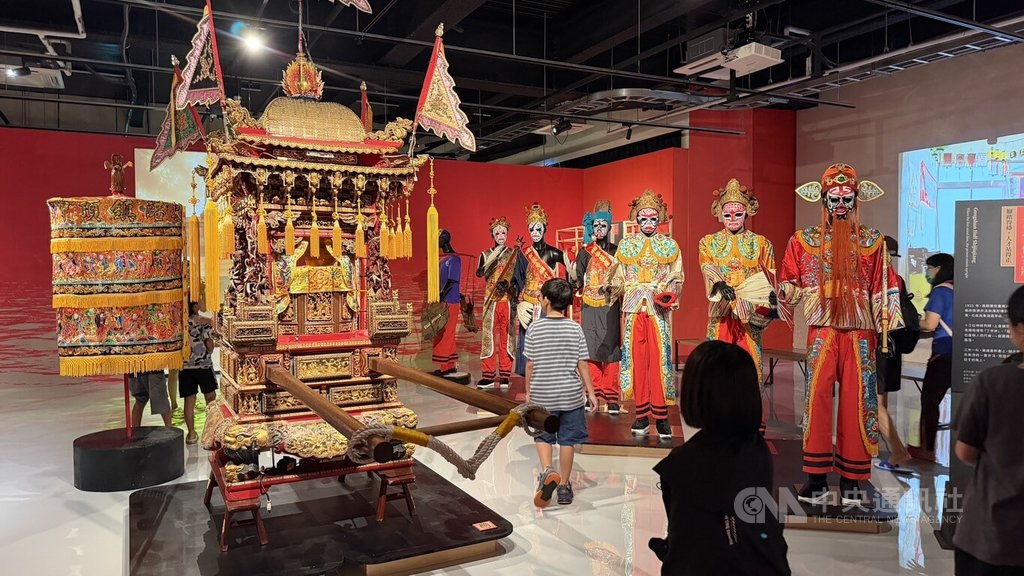 屏東王船文化館「天寶」展揭幕　探索東港迎王文化