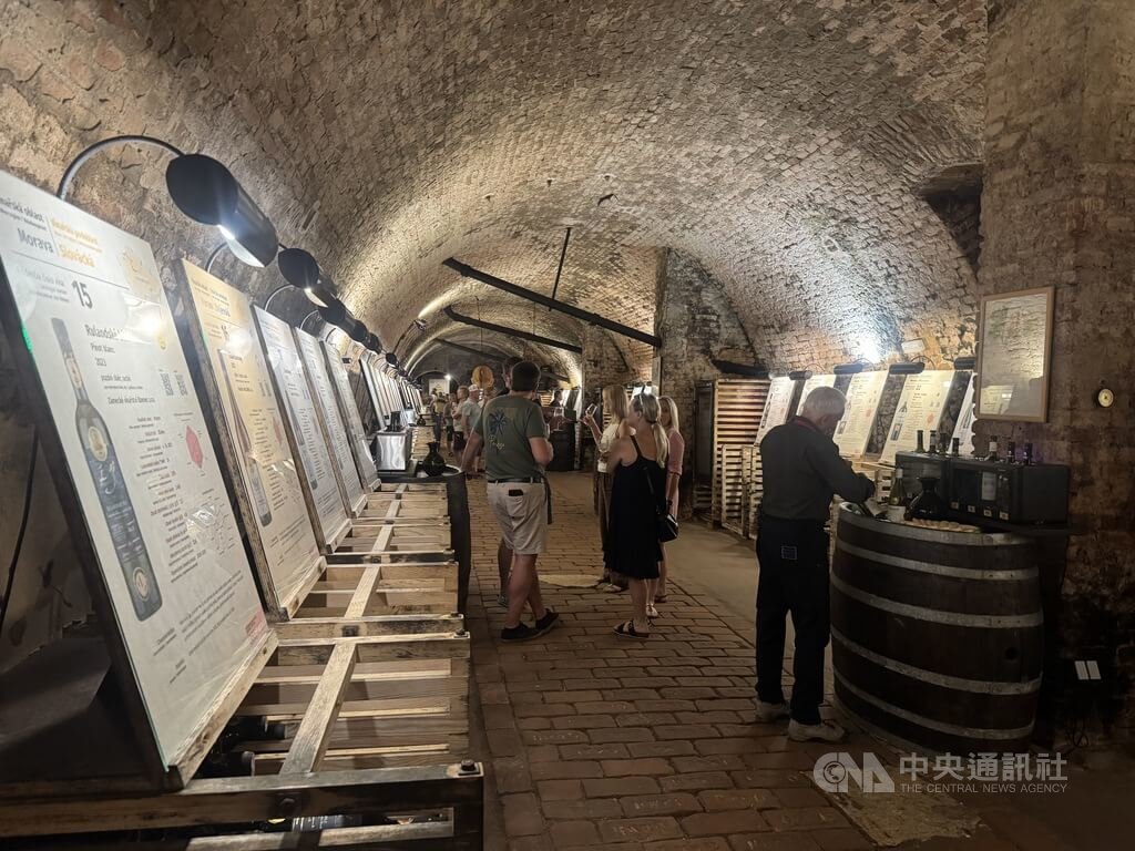 捷克葡萄酒國際嶄露頭角 百大佳釀齊聚世界遺產酒窖