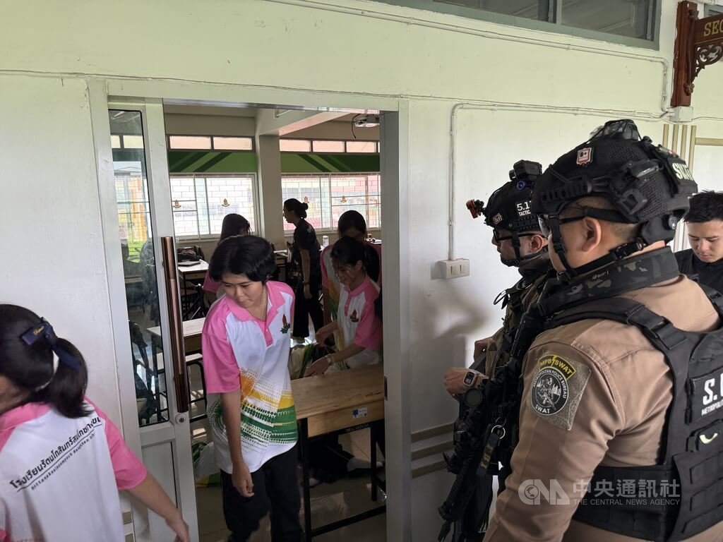 泰國校園槍擊後學校加強演練 持槍模擬情境建應變能力