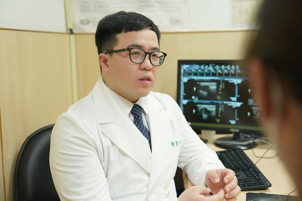 乳癌年輕化抽菸喝酒增風險 微創重建降低乳房外觀影響
