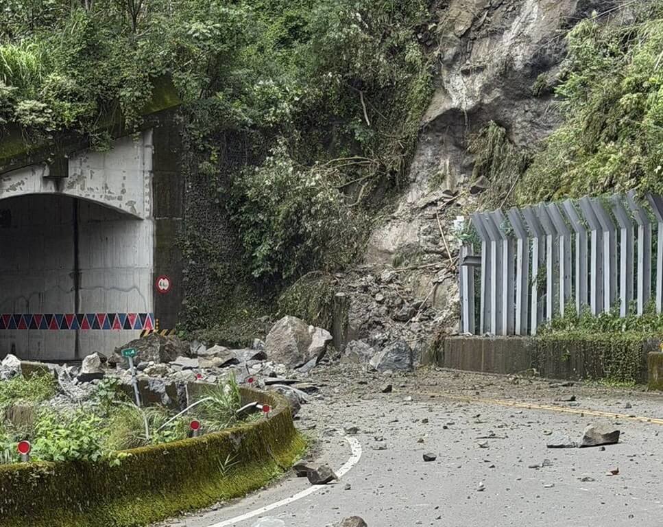 阿里山公路71K因雨坍方　搶修後恢復通車
