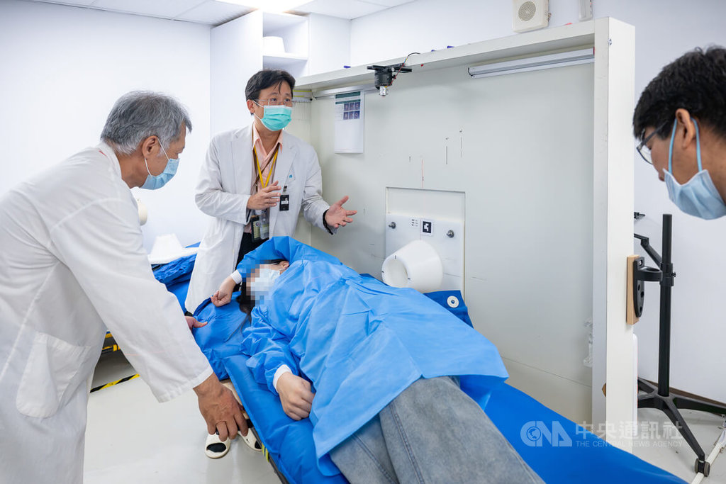 清大硼中子捕獲治療乳癌 5患者腫瘤明顯縮小