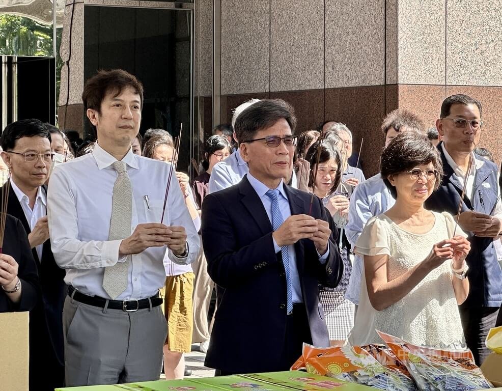 金管會中元普渡 彭金隆:推動亞資中心與民眾安心金融環境 金管會中元普渡 彭金隆:推動亞資中心與民眾安心金融環境