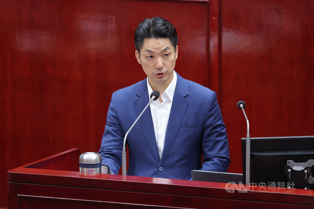 蔣萬安北市議會專案報告