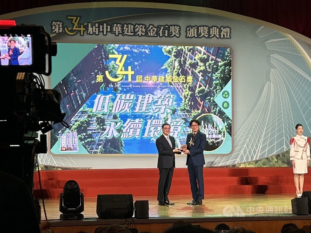 卓榮泰:公有新建物達近零碳排 提前4年達標 卓榮泰:公有新建物達近零碳排 提前4年達標