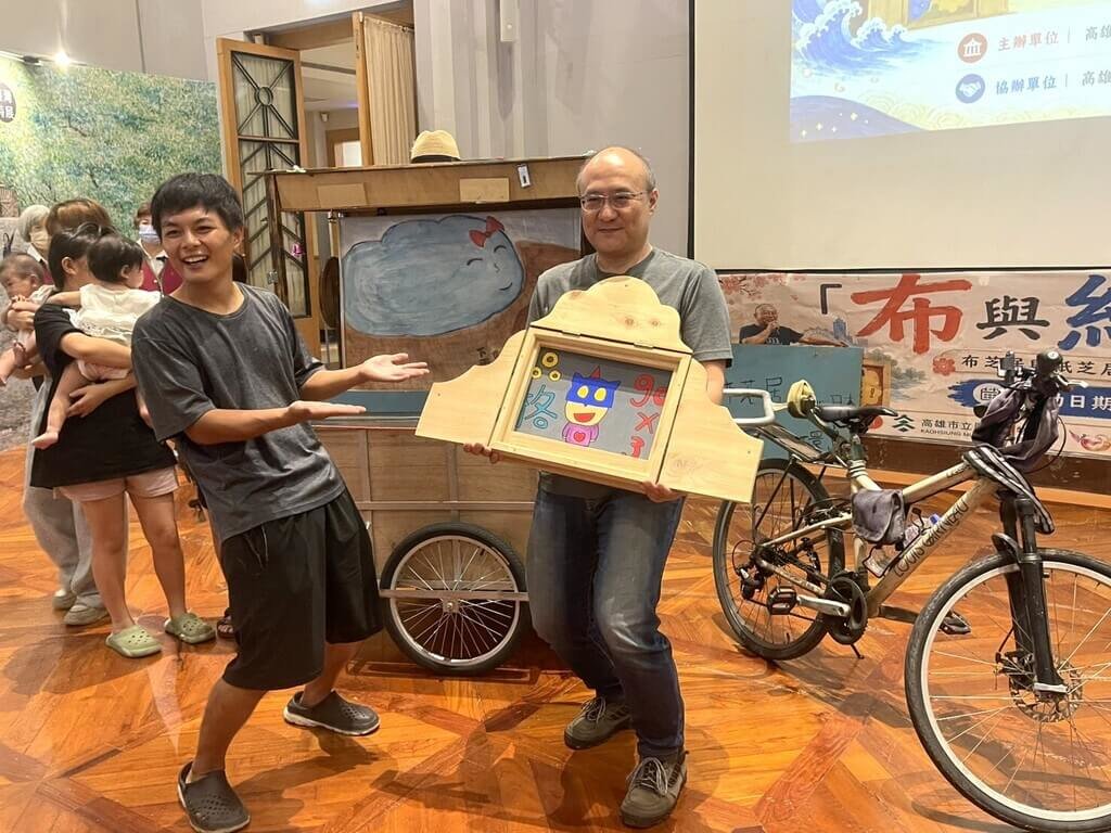 台日說書人高雄相遇 「布芝居」與「紙芝居」同台